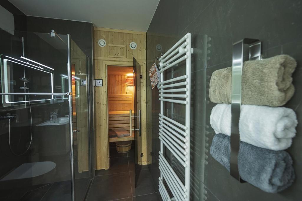 Ferienwohnung Tor Zum Meer - Neubau Mit Sauna, Fahrstuhl Und Tiefgarage Kuehlungsborn Exterior photo