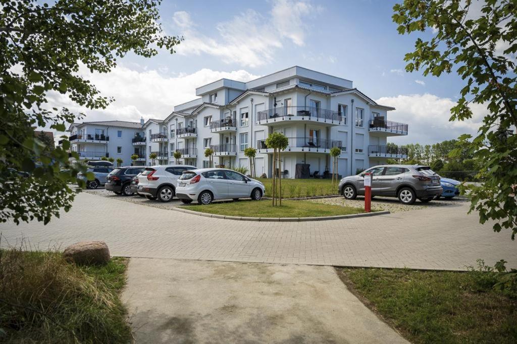 Ferienwohnung Tor Zum Meer - Neubau Mit Sauna, Fahrstuhl Und Tiefgarage Kuehlungsborn Exterior photo